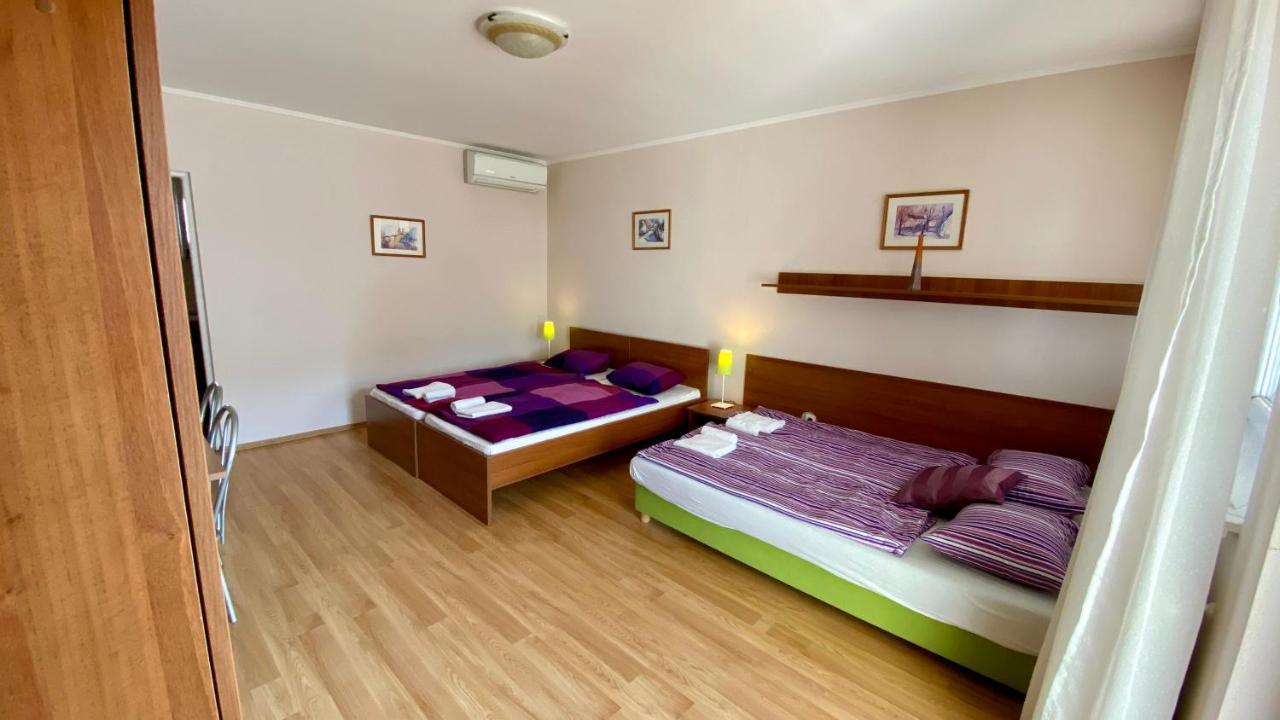 Apartmánový dom Flóra Veľký Meder Esterno foto